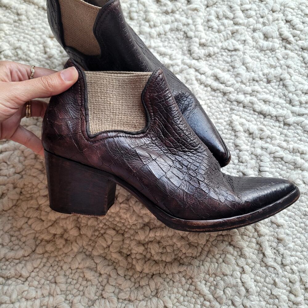 Alberto Fasciani Handmade Croc Embossed Cowboy Booties Sz 37.5